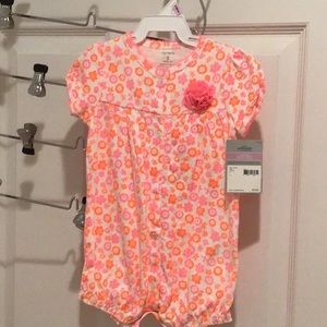 Carter’s baby girl’s one piece bodysuit 100% cotton 9 month $6